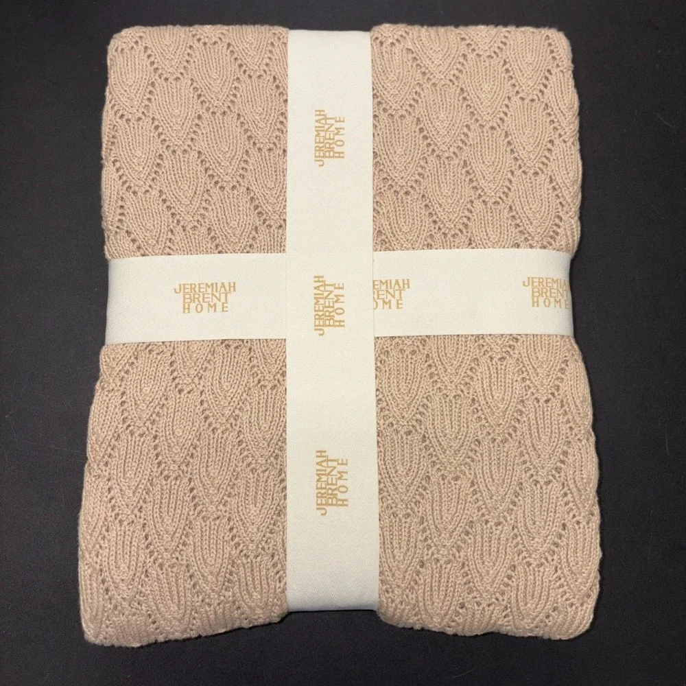 Sand Jeremiah Brent Home 100% Cotton Knitted Pointelle Scallop 50in x 60in